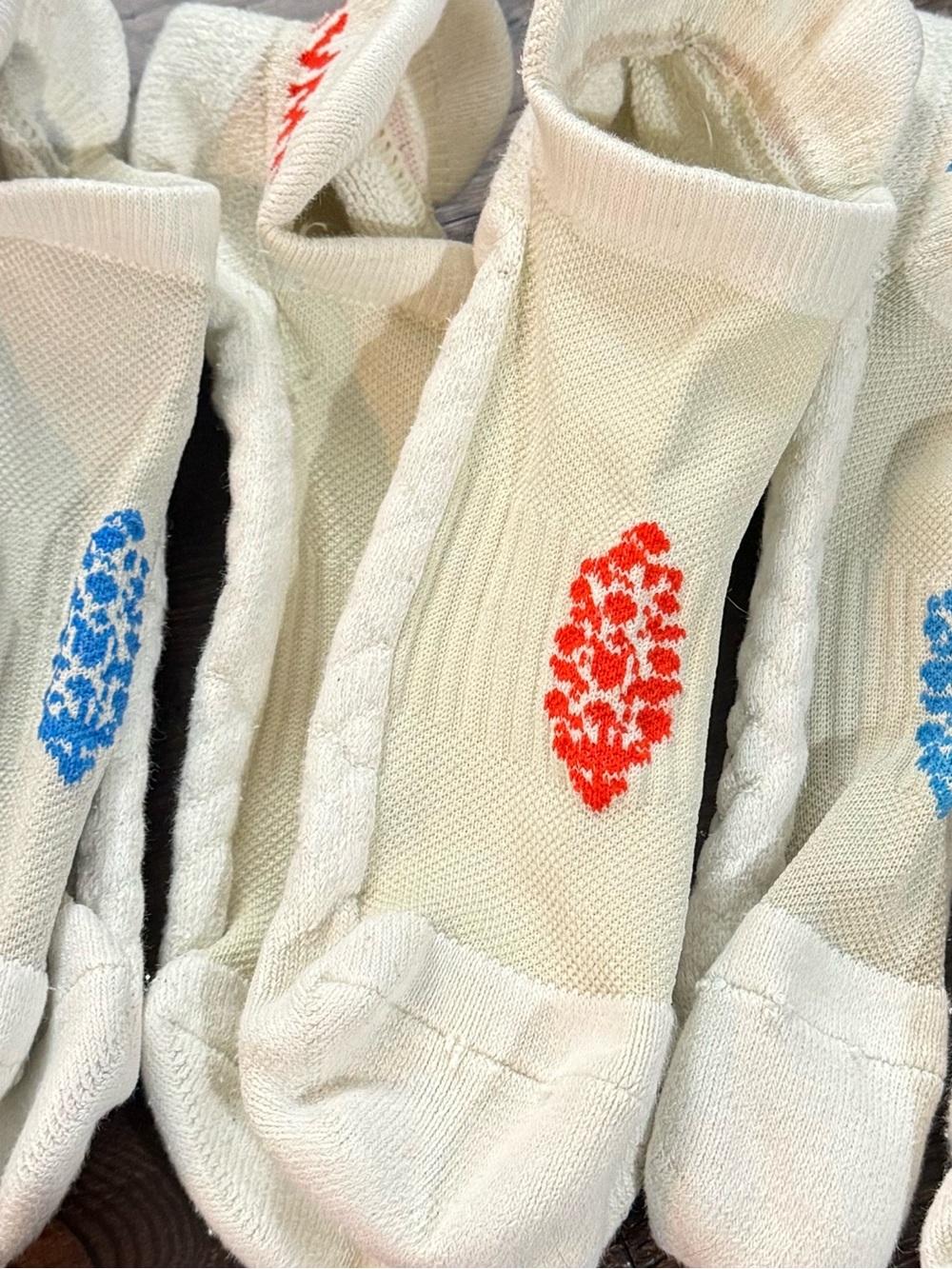 FP Movement Butti Low-Cut Athletic No-Show Cream Buti Socks Bundle of 3 - Picture 10 of 12